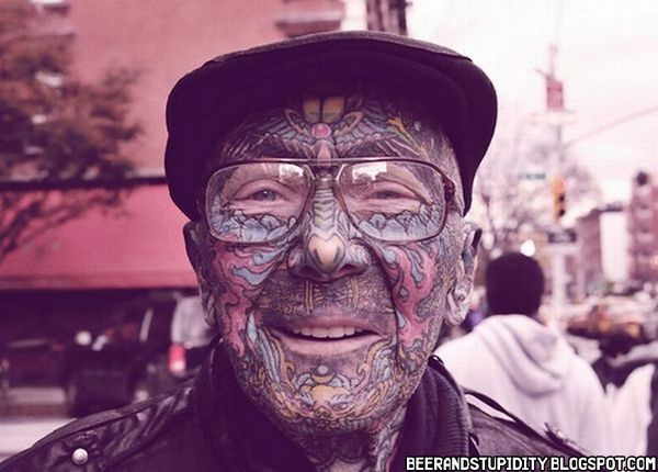Boredom Crusher: 24 High-Res Portraits Of People With Extensive Face