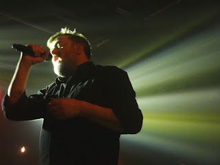 28.11.2015 Berlin - Postbahnhof: Guy Garvey