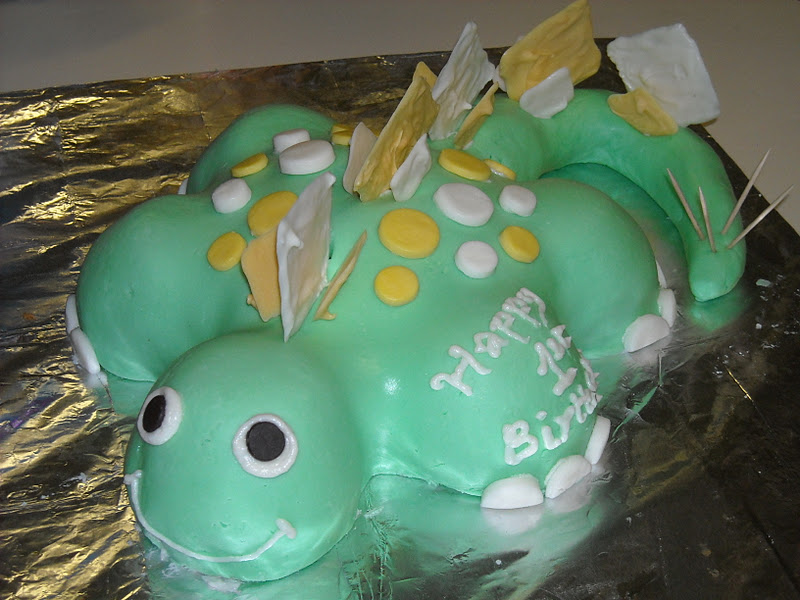 A Crafty Cook Marshmallow Fondant in Stand Mixer