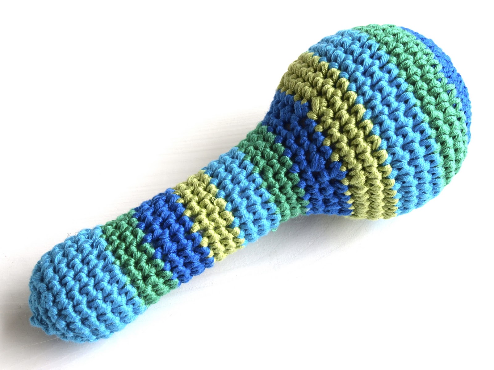 Strikket Rangle Med Perler