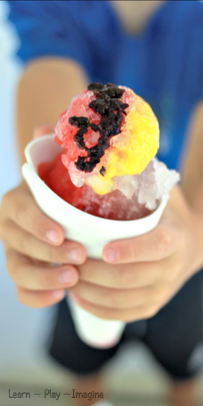 Sugar free snow cone recipe made with real fruit, and a make believe snow cone stand for imaginative play.