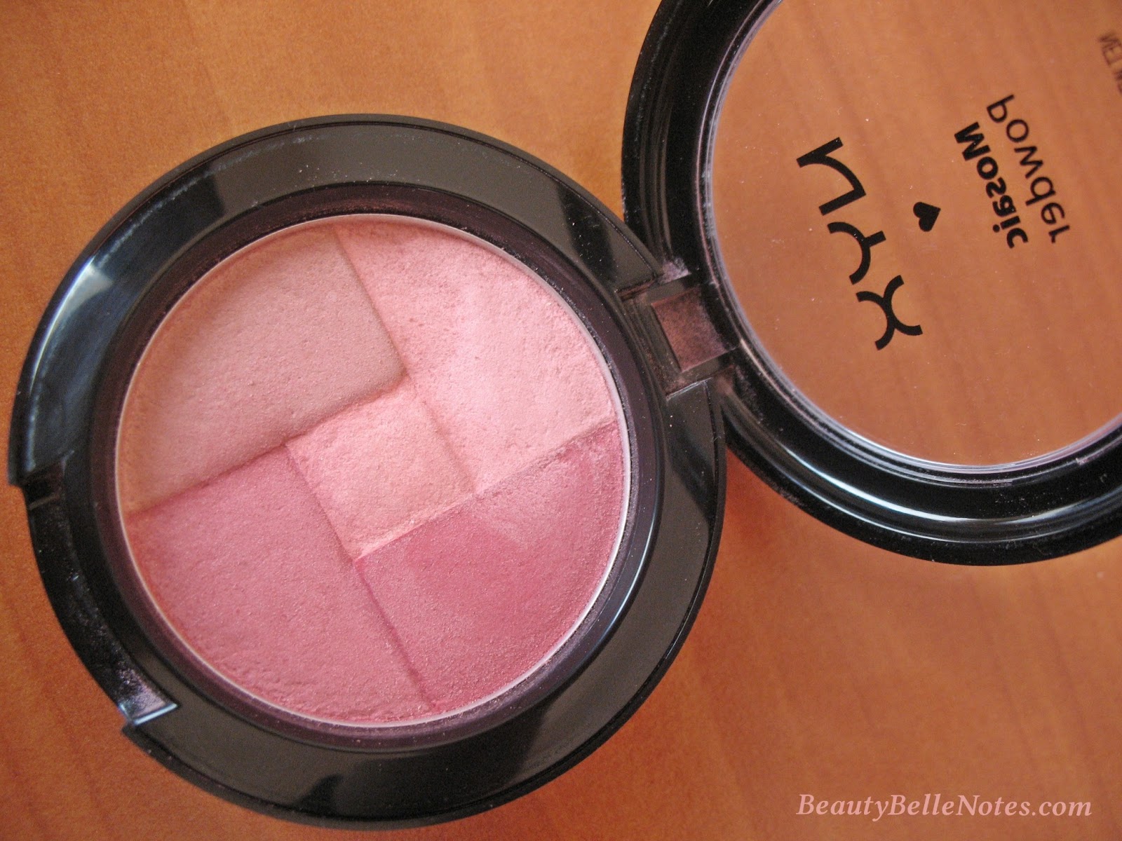 Beauty Belle Notes Romanian beauty blog focusing on makeup, skincare