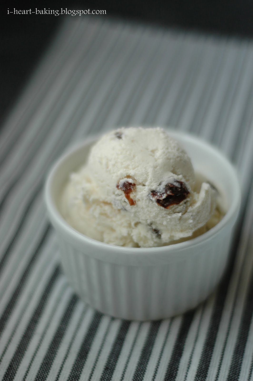 i heart baking! rum raisin ice cream