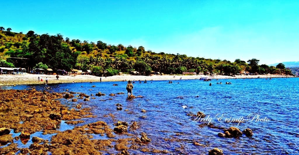 Pesona Wisata Pantai Kolo - Ngguwu Mbojo