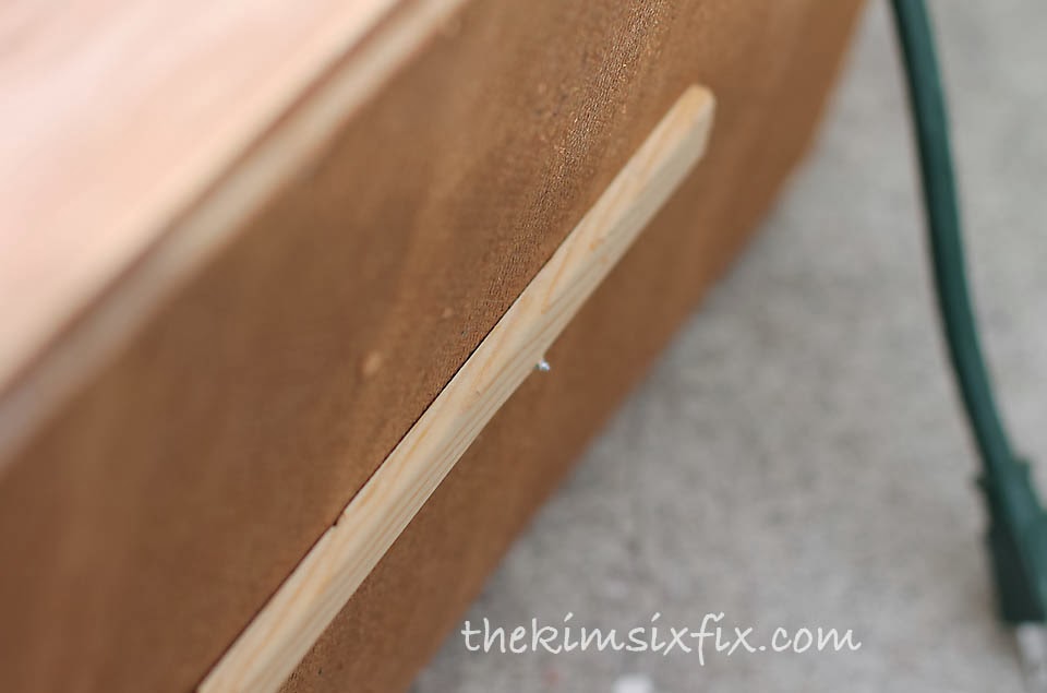 Having six outlets in a row allows for the large power converters to