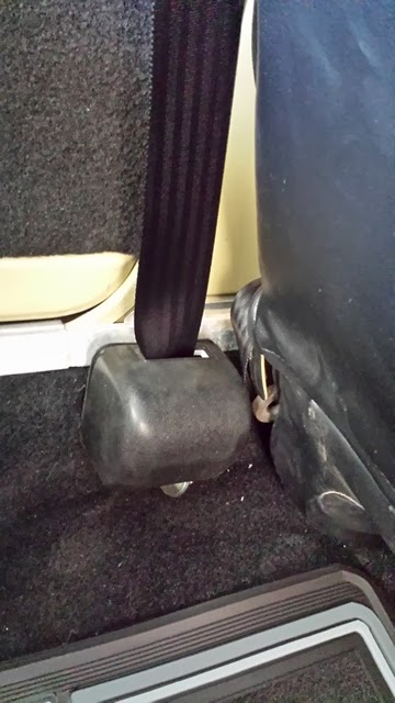 seatbelt1.jpg