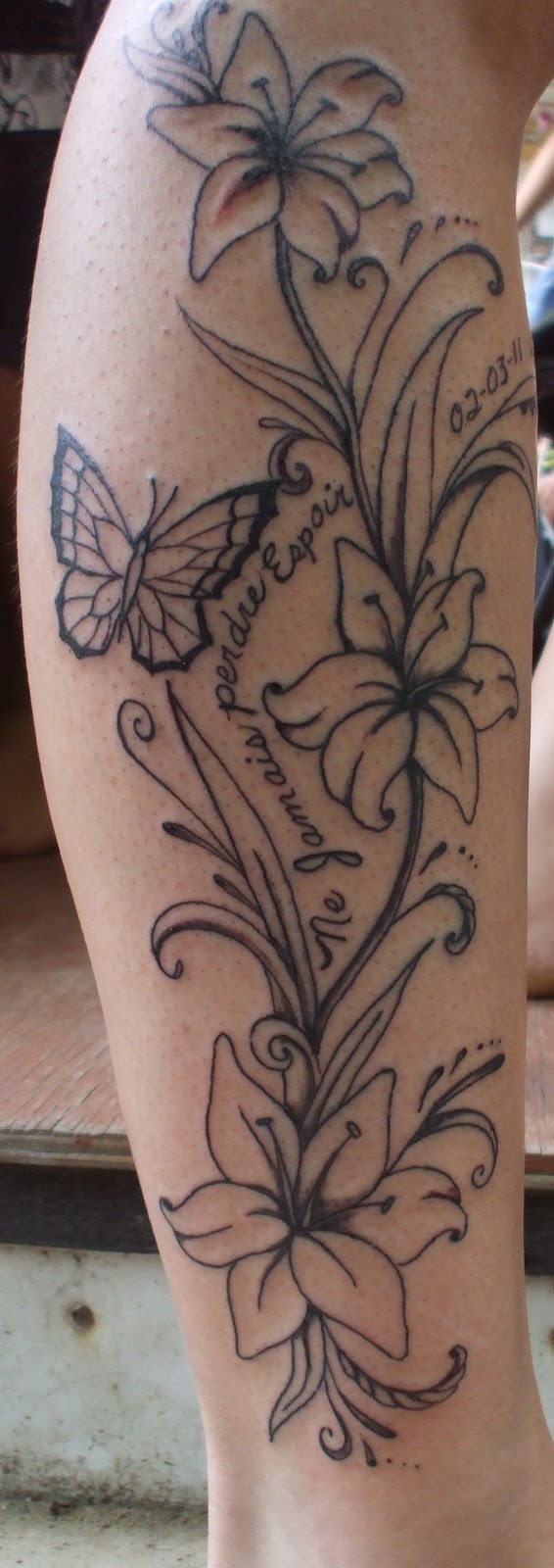 Carole Duchesneau Artiste tatouage fleurs, papillons, oiseaux et autre animaux