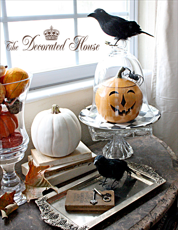 http://thedecoratedhouse.blogspot.com/2011/10/halloween-decorating-vintage-jack-o.html
