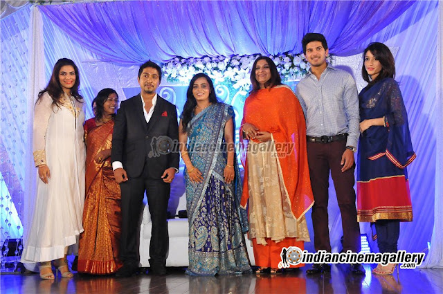 actor vineeth sreenivasan wedding photos asha ashish celebrities at vineeth sreenivasan marriage actor vineeth sreenivasan wedding photos asha ashish celebrities at vineeth sreenivasan marriage