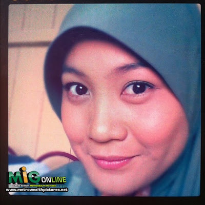 Gambar Yana Samsudin Comel Pakai Tudung ~ ScaniaZ