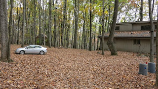 The Thundermobile, leaves, house