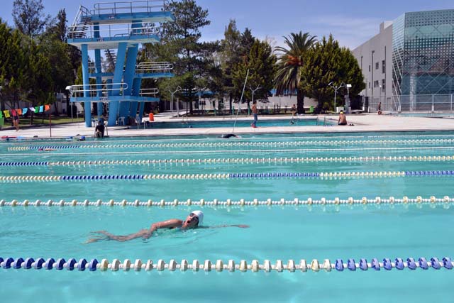 Centro Acuático Universitario: algo más que aprender a nadar.