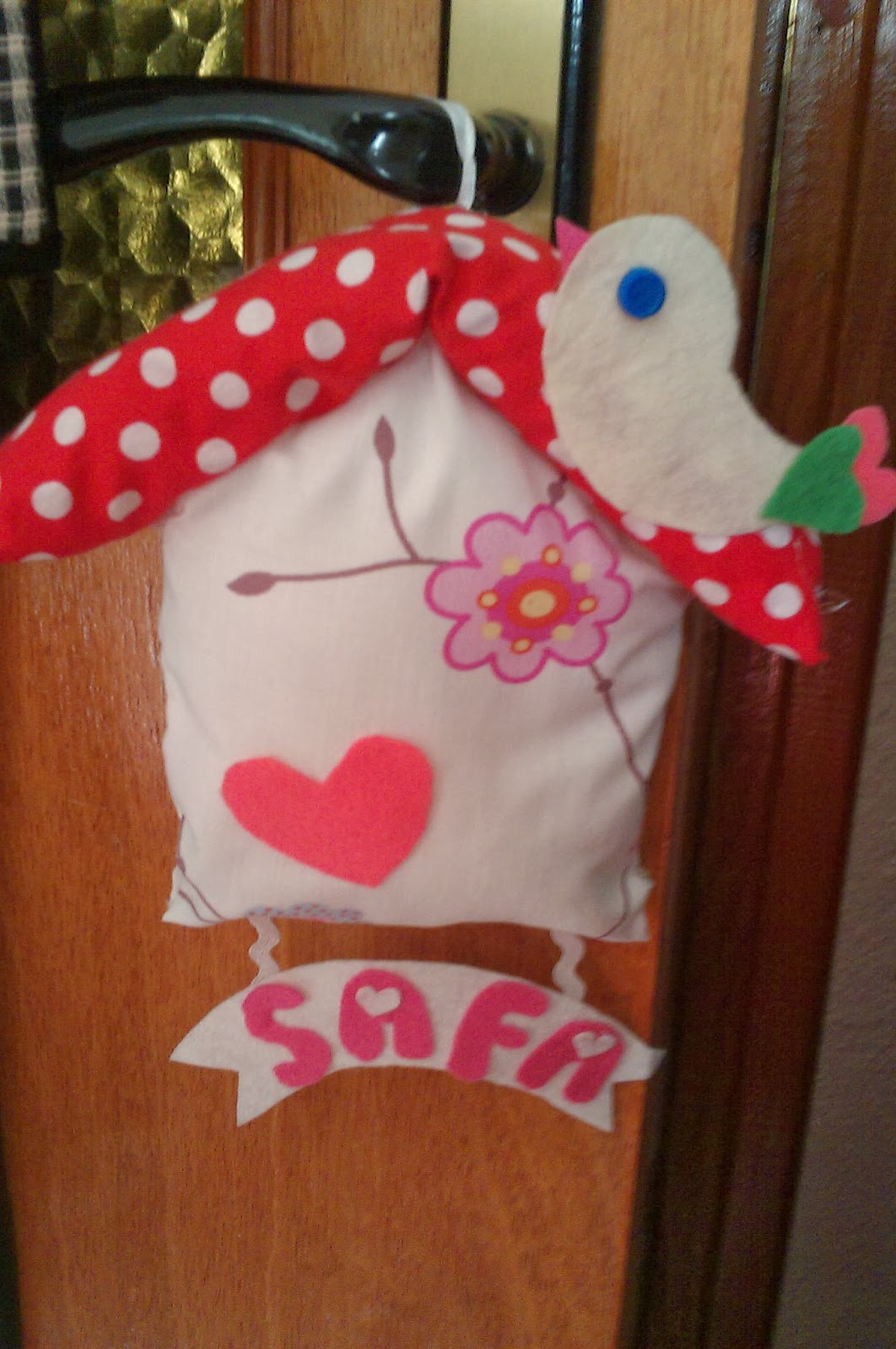 Feyza�nın Cicileri KUMAŞ EV KAPI SÜSÜ