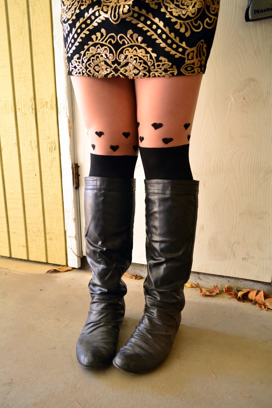 Knee Knockers / the dragonfruit diaries