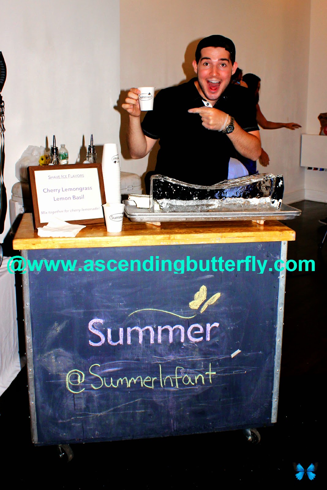 Shaved Ice Stand at Summer Infant Booth at Getting Gorgeous 2014