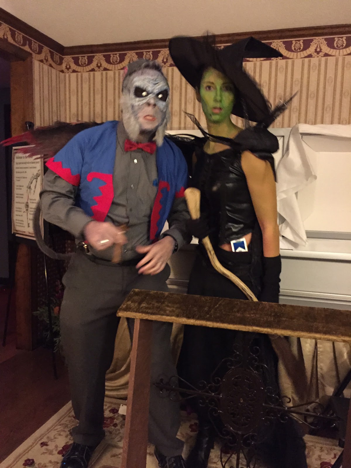 Beauty101byLisa LINKUPWITHLISA 40 Last Minute Halloween Costume Ideas Beauty101byLisa LINKUPWITHLISA 40 Last Minute Halloween Costume Ideas