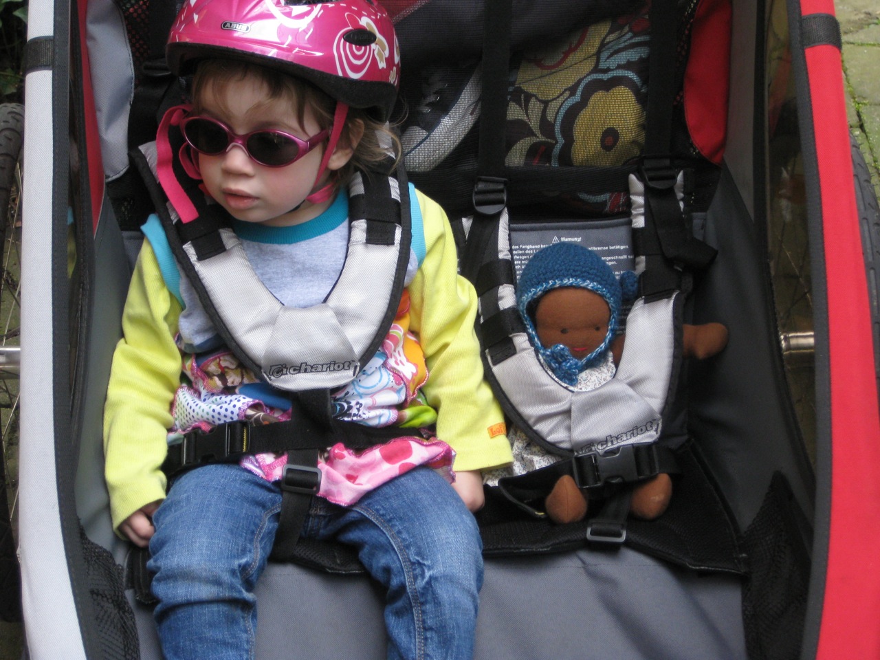 The Knutsel Kid How to make a doll bike helmet