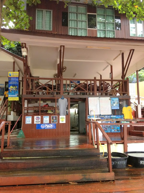 Quiver Dive Center