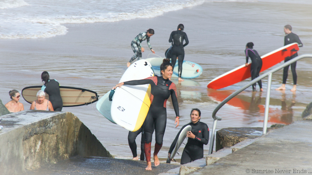 lady slider,biarritz,billabong,surfer girl,beach girl,surf,longboard,cote des basques,biarritz surf training,nora,elodie,guava and coconut,sunrise never ends