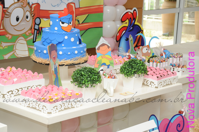 decoracao festa galinha pintadinha rosa:Decoração Clean Galinha Pintadinha Rosa e Branco decoracao festa galinha pintadinha rosa:Decoração Clean Galinha Pintadinha Rosa e Branco