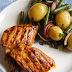 Grilinta vištiena su bulvių, pupelių ir svogūnų salotomis / Grilled Chicken & Potato, Green Bean and Onion Salad