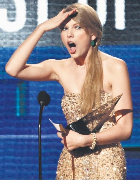 Taylor Swift rules at AMA Ceremony