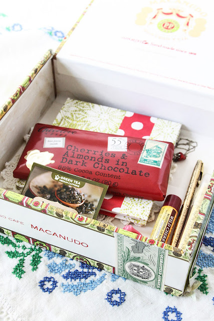 emergency joy kit, joy, DIY, gift ideas, gift box, Anne Butera, My Giant Strawberry