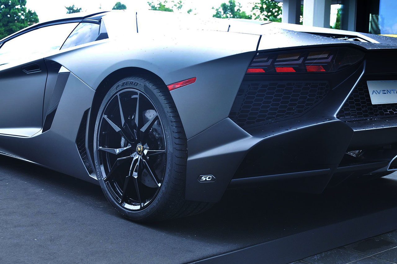 First Look At Lamborghini Aventador Lp720 4 Roadster 50