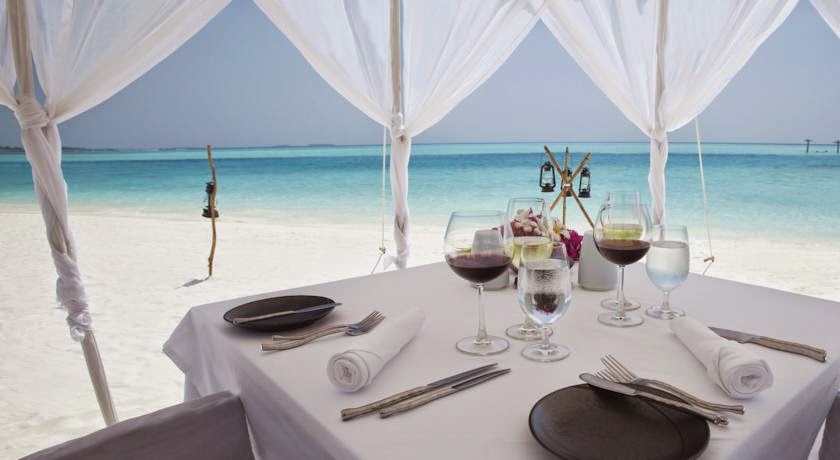 Anantara Dhigu Resort & Spa Maldives Anantara Dhigu Resort & Spa Maldives