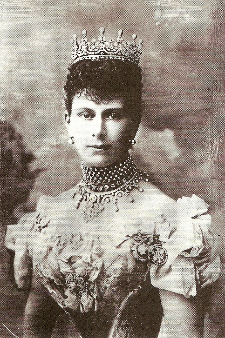 1000+ images about Queen Mary's Jewellery on Pinterest | Queen mary ...