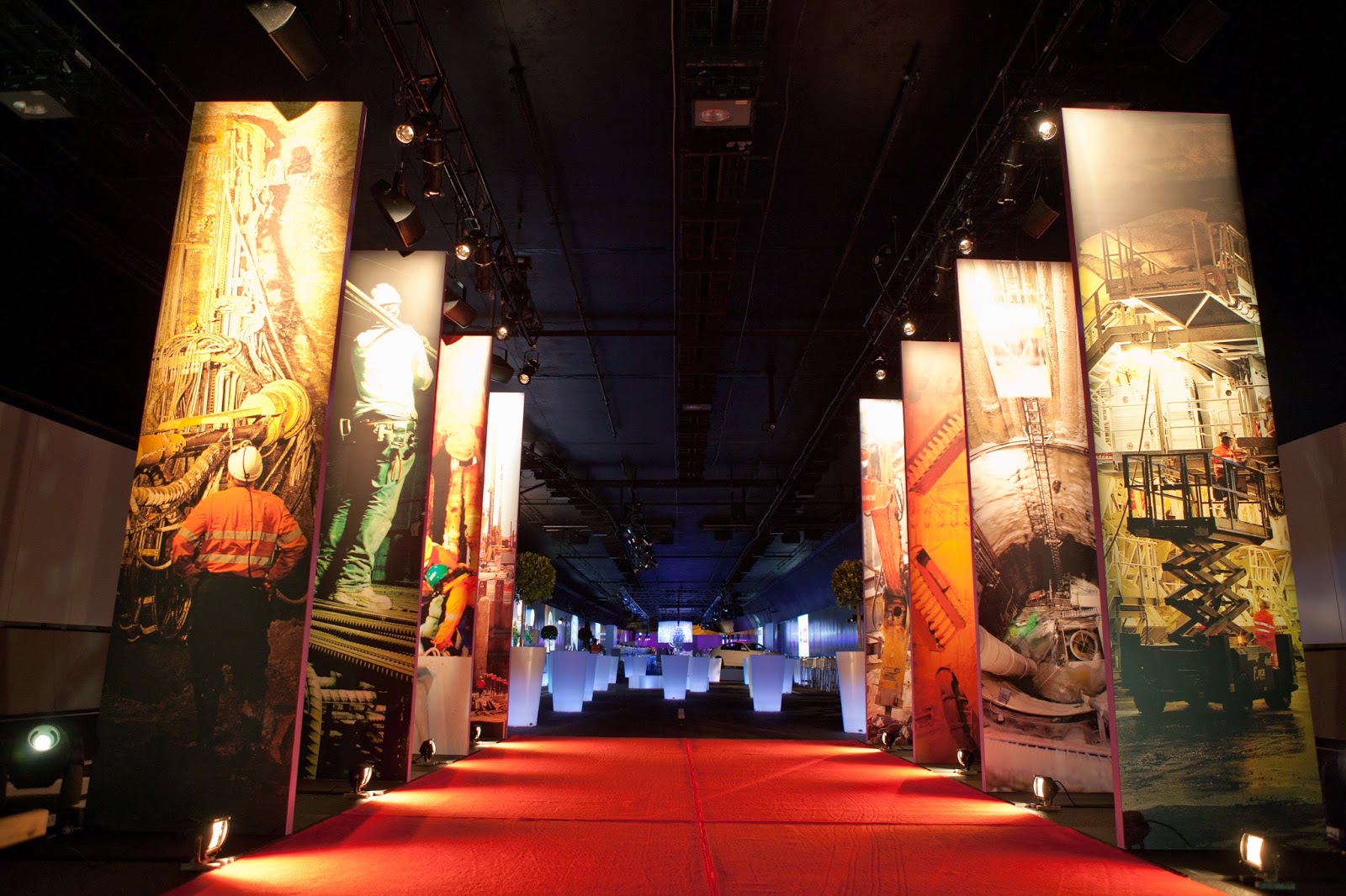 event management blog by j2 ideas & events Red Carpet Ideas that Excite