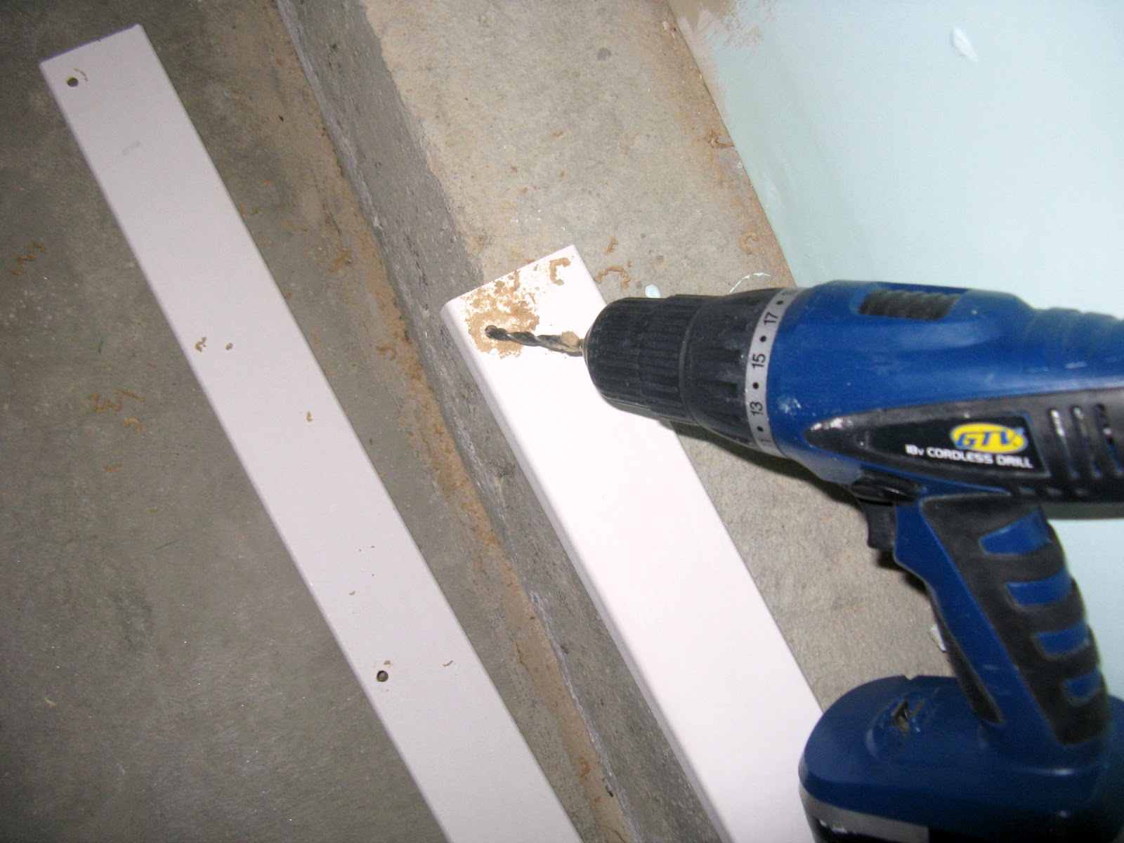 DIY Recycle Bin Hanger Tutorial Inspiration For Moms