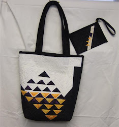 I Enter this Flying Geese Quilted Bag in the Contest.
