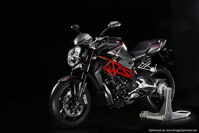 Brutale RR 1090 a verdadeira Superbike Brutale RR 1090 a verdadeira Superbike