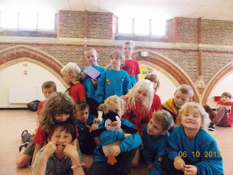 beaver scout troop in church hall sleepover milton 5th portsmouth scouts