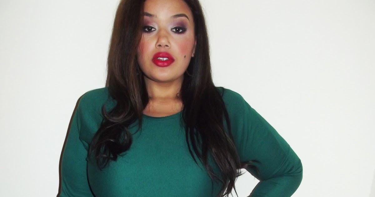 Green Shoulder Pad Queen Inside Allie's World