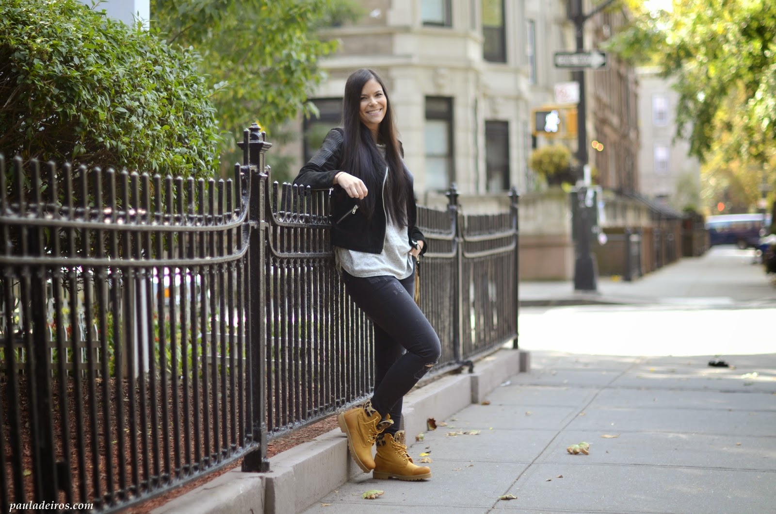 PAULA DEIROS SECRETS: In Brooklyn with my Panama Jack boots #kissmylook