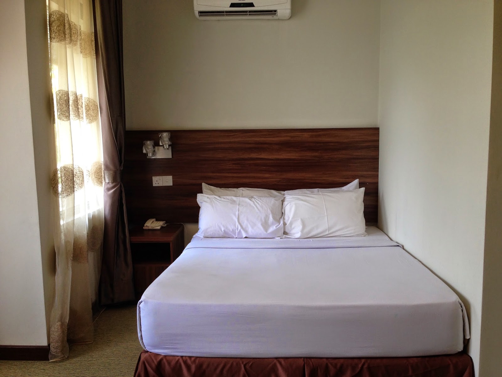 Copyright © 2014 Shea Sonia (@SheaSonia) ALL RIGHTS RESERVED Hotel Seri Warisan Regency Taiping