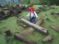 batu musik situs megalitikum gunung padang