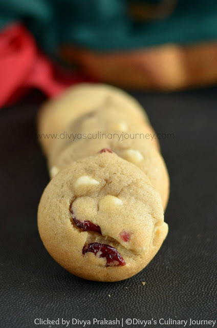 White Chocolate Chip Cookies with Cranberries, Cookies for Christmas