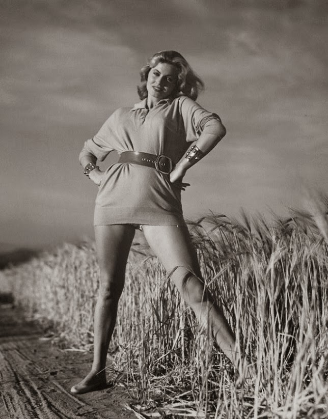 Stunning Image of Anita Ekberg in 1955 