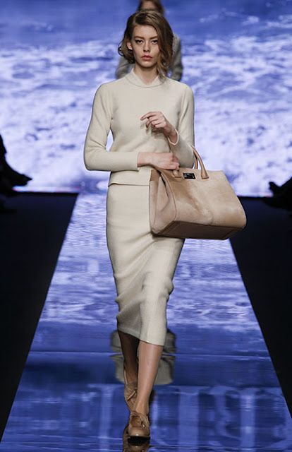 A mulher elegante de Max Mara - Outono Inverno 2015/16