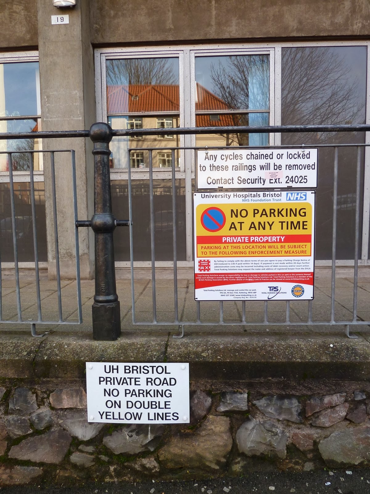 Bristol Traffic Southwell Street new BRI signage