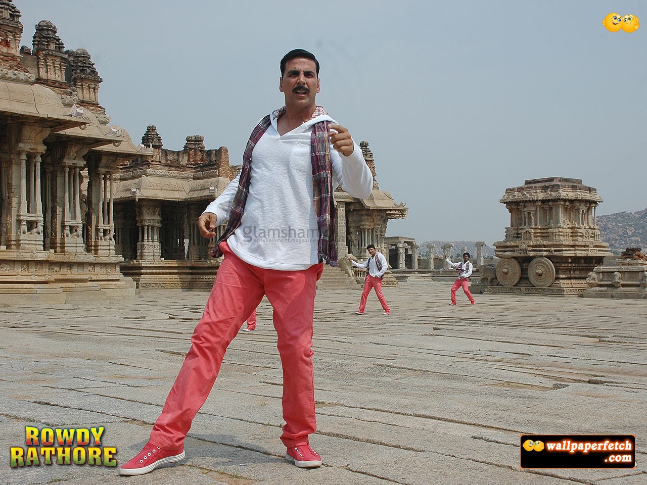 http://4.bp.blogspot.com/-tXBZP8iGBWI/T92Sp5N9iKI/AAAAAAAAAOU/YEoo0rB-N6c/s1600/rowdy-rathore-wallpaper-04-12x9.jpg