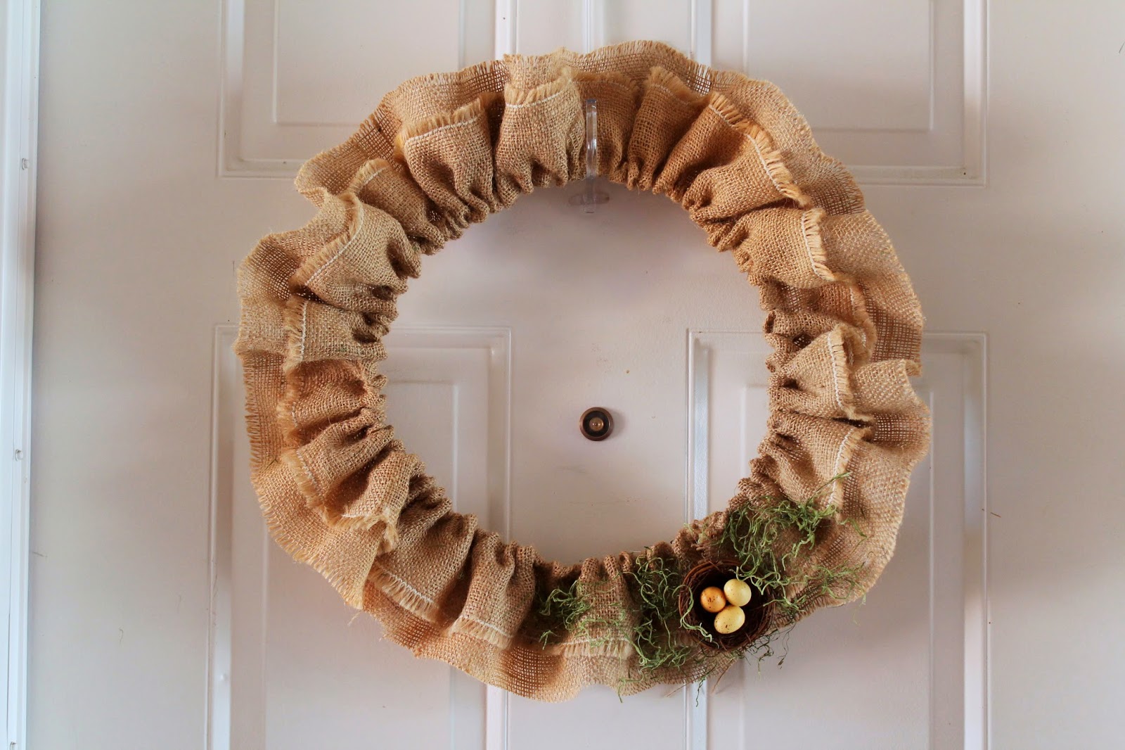  How To Burlap Ruffled Wreath