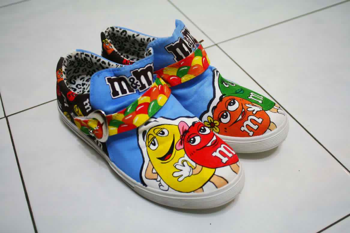 m&m sneakers