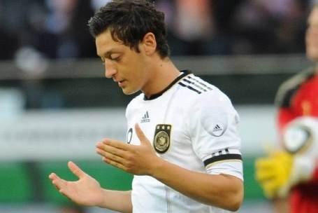 Mesut Özil.