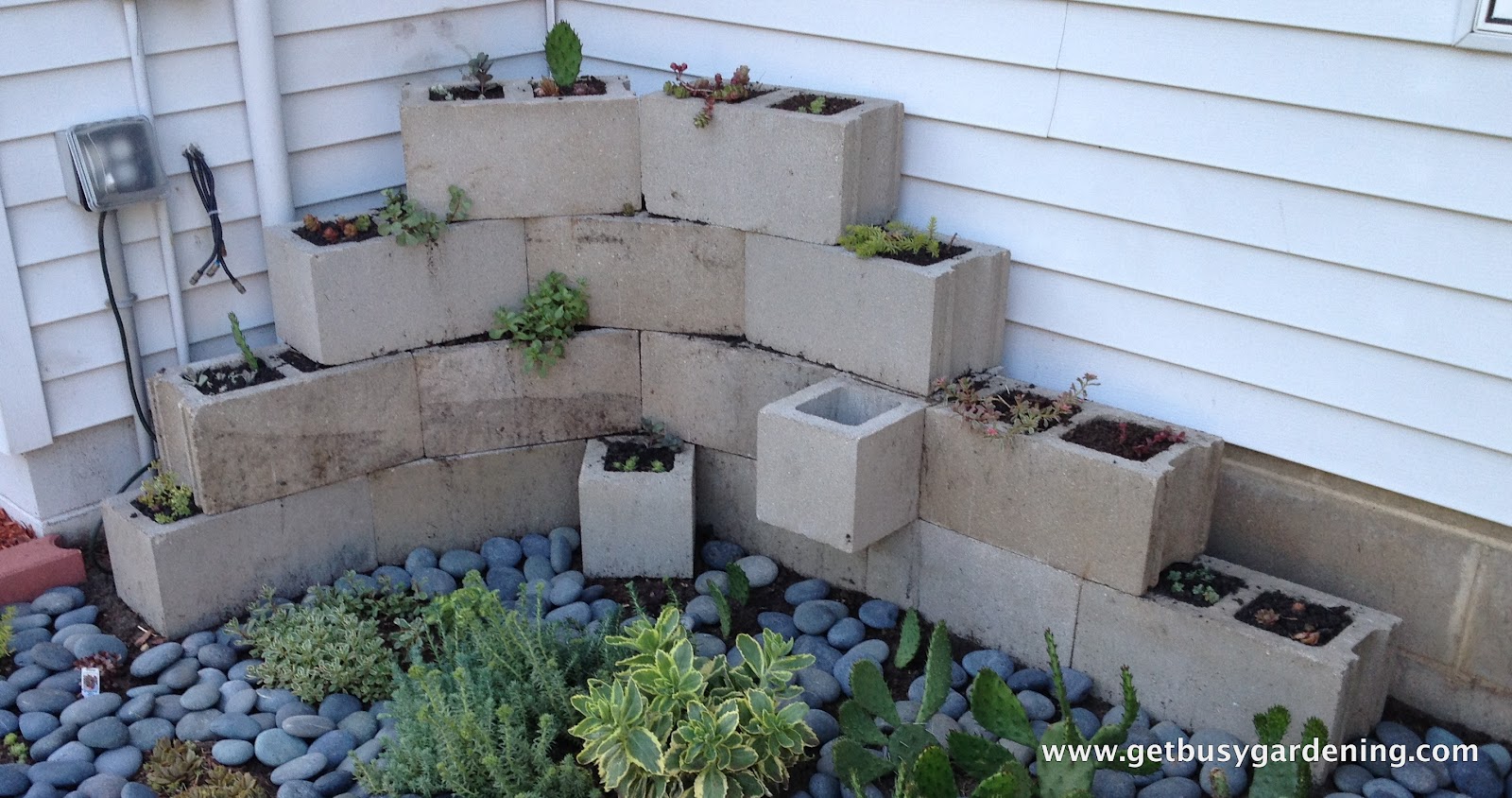 Building a Concrete Block Planter - Get Busy Gardening