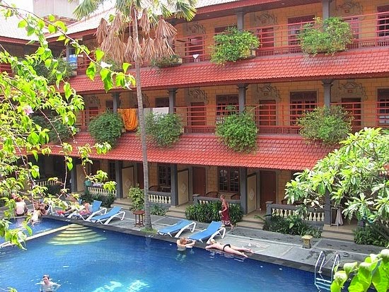 http://4.bp.blogspot.com/-t_Vs2PX8SRk/UzP2XVvng-I/AAAAAAAAAi0/H6CfsHMYgSk/s1600/Maksimalkan+Wisata+dengan+Memanfaatkan+Tarif+Hotel+Murah+di+Bali.jpg