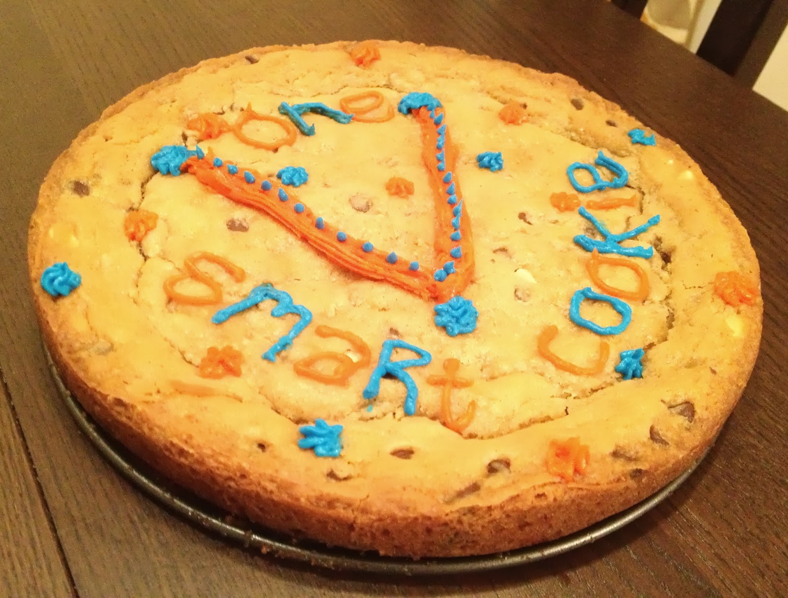 Giant Chocolate Chip Cookie Cake Bevy Richmond